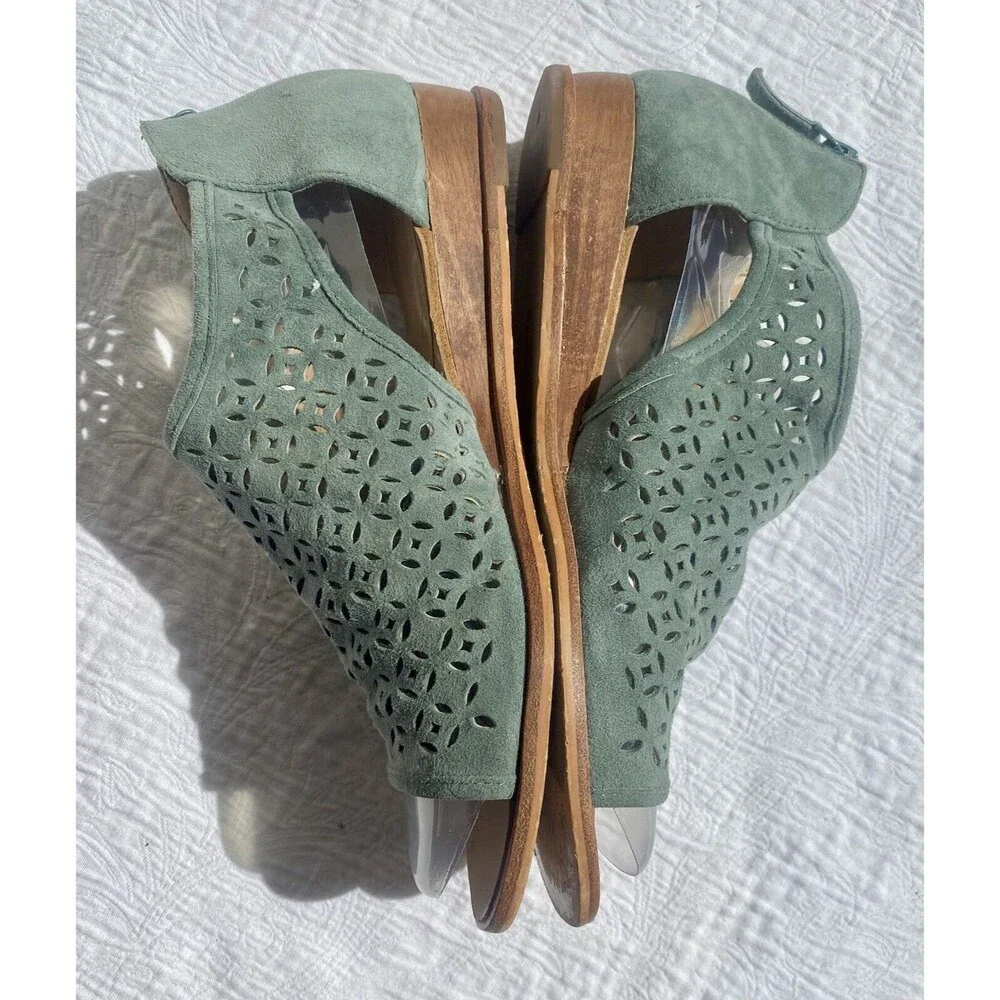 Violet & Red Womens 8.5M Pippa Cut Out Ankle Booties Sage Leather Open Toe Zip